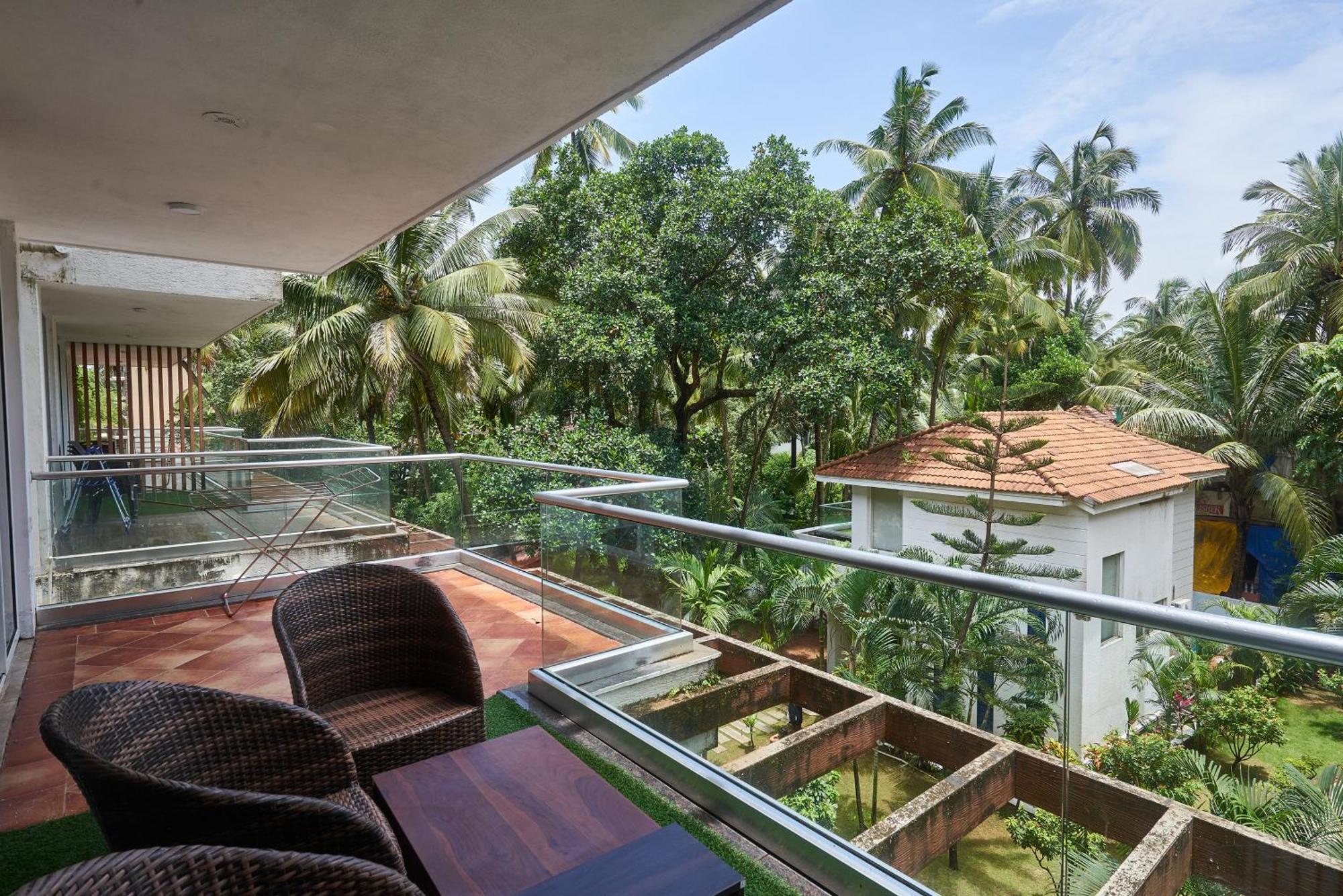 Aparthotel Eternal Wave By Happyinch Calangute Esterno foto