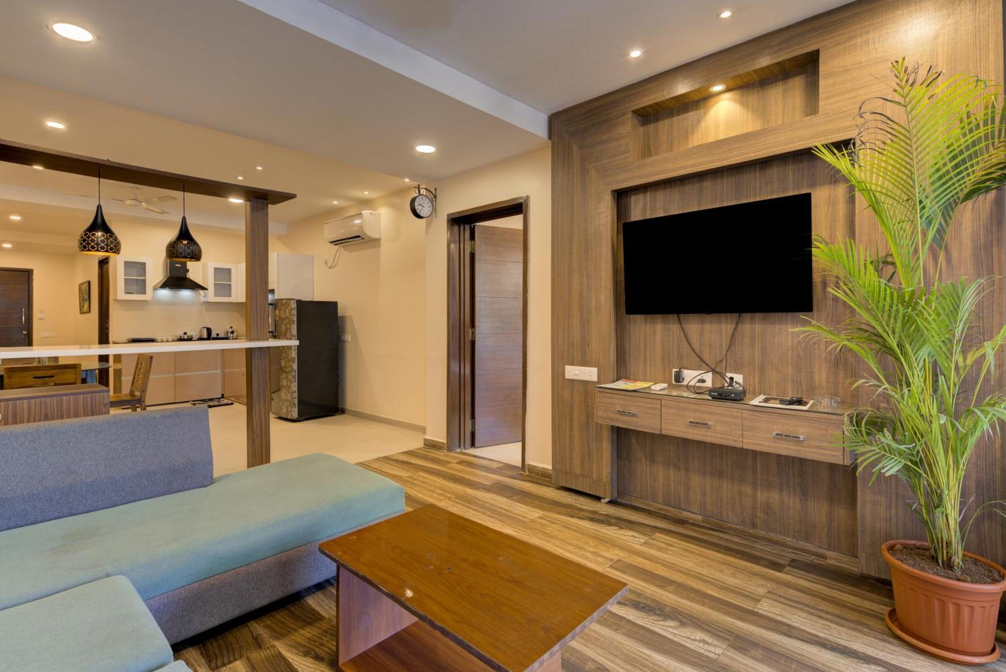 Aparthotel Eternal Wave By Happyinch Calangute Esterno foto